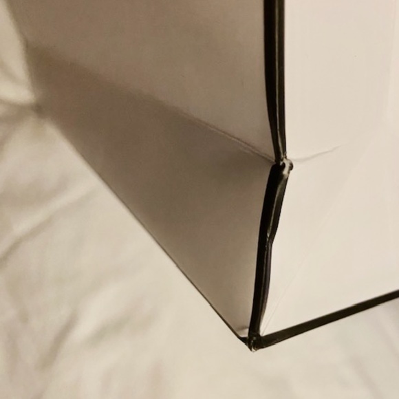 O20-Authentic Chanel Shopping/Gift Bag - Picture 12 of 13